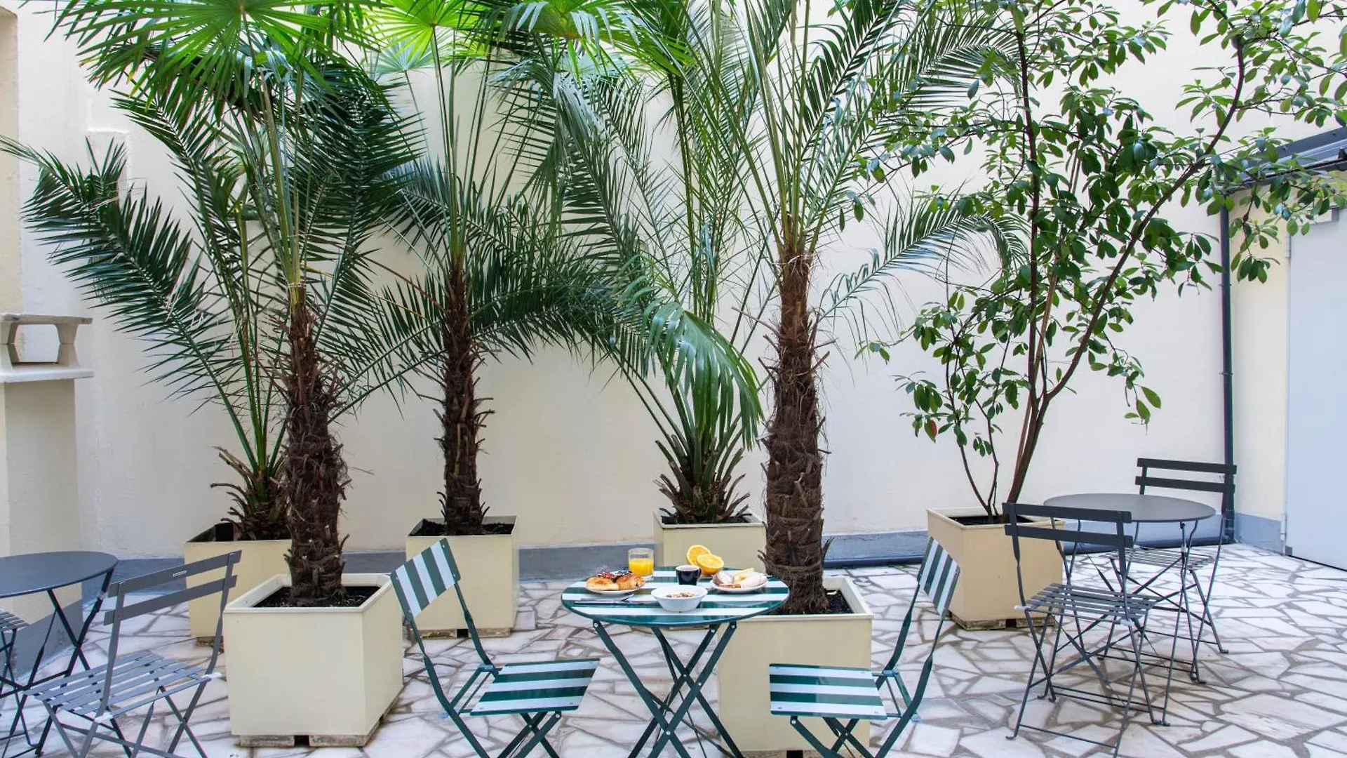 Est Hotel Paris