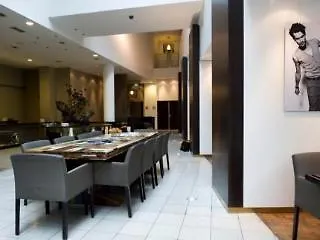 Est Hotel Párizs