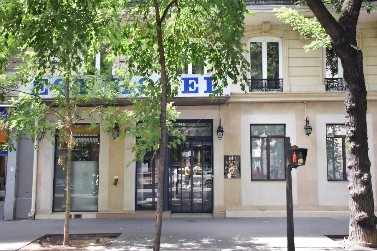 Est Hotel Párizs